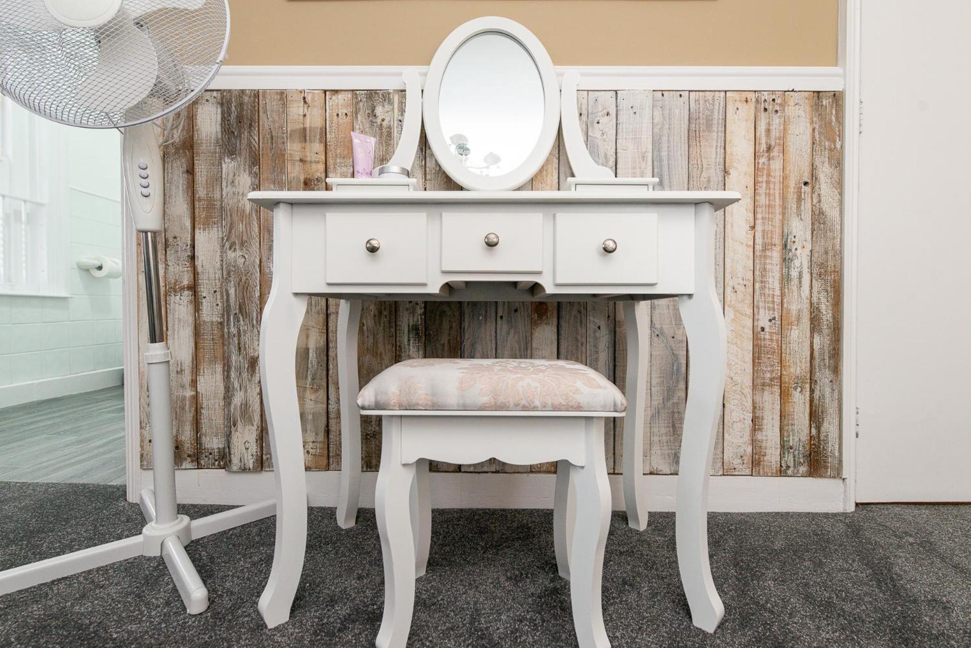 Bosuns Chair Lymington Buitenkant foto